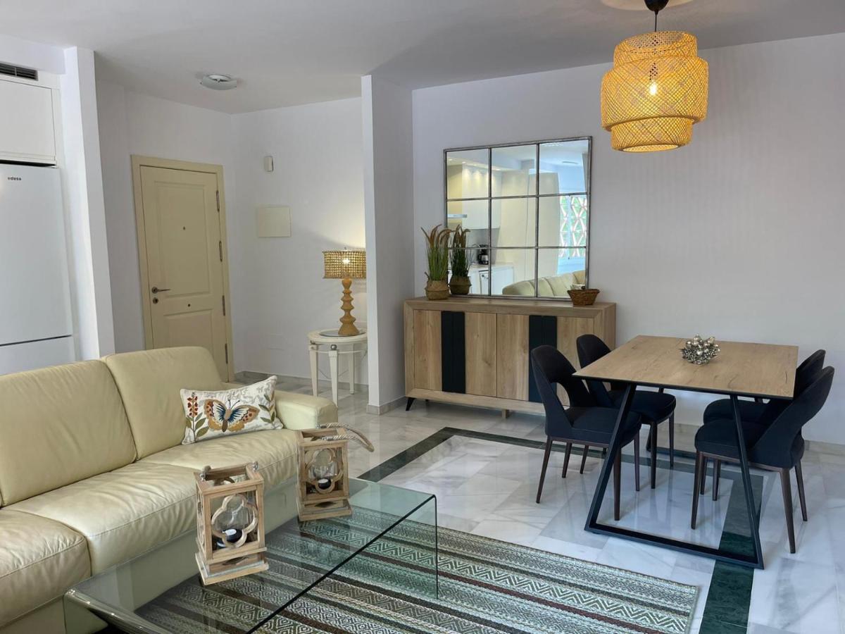 Marbella Playa Residencial Con Piscina Apartment Ngoại thất bức ảnh