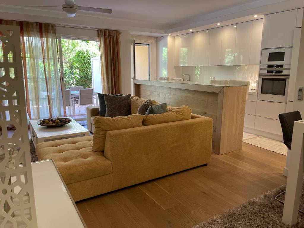 Marbella Playa Residencial Con Piscina Apartment Ngoại thất bức ảnh