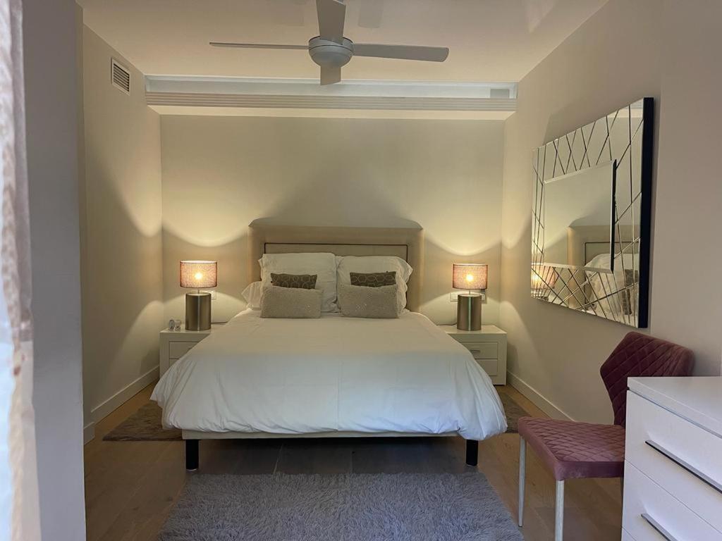 Marbella Playa Residencial Con Piscina Apartment Ngoại thất bức ảnh