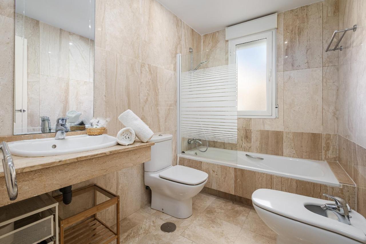 Marbella Playa Residencial Con Piscina Apartment Ngoại thất bức ảnh